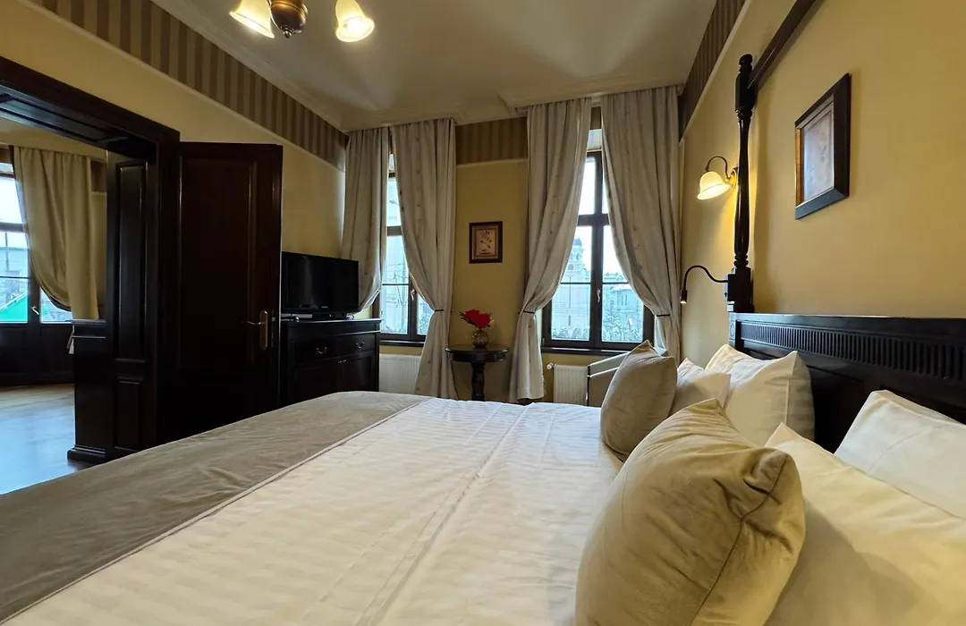 Aparthotel Iosefin Residence-1